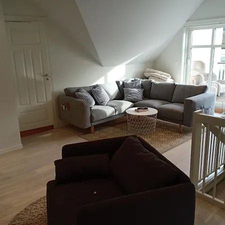 Sentral Sorlandsidyll Med Boblebad Og Hjemmekino Holiday home *